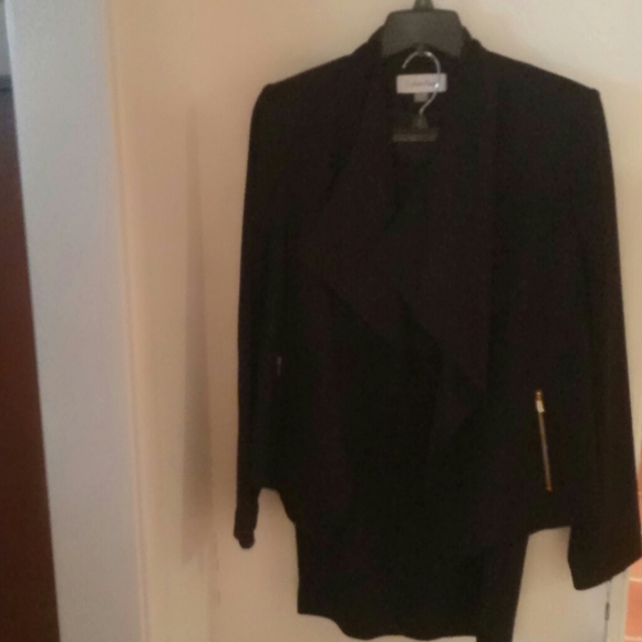 Business Suit - Picture 2 of 9